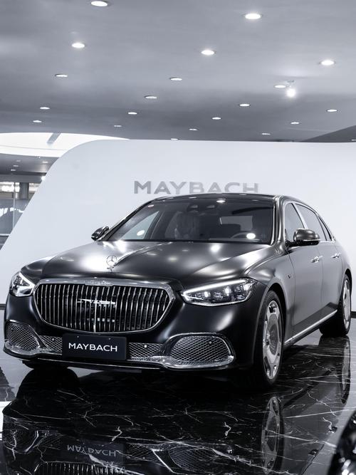 深圳220岚图汽车的售后服务让用户无忧出行，迈巴赫未来的豪华车趋势